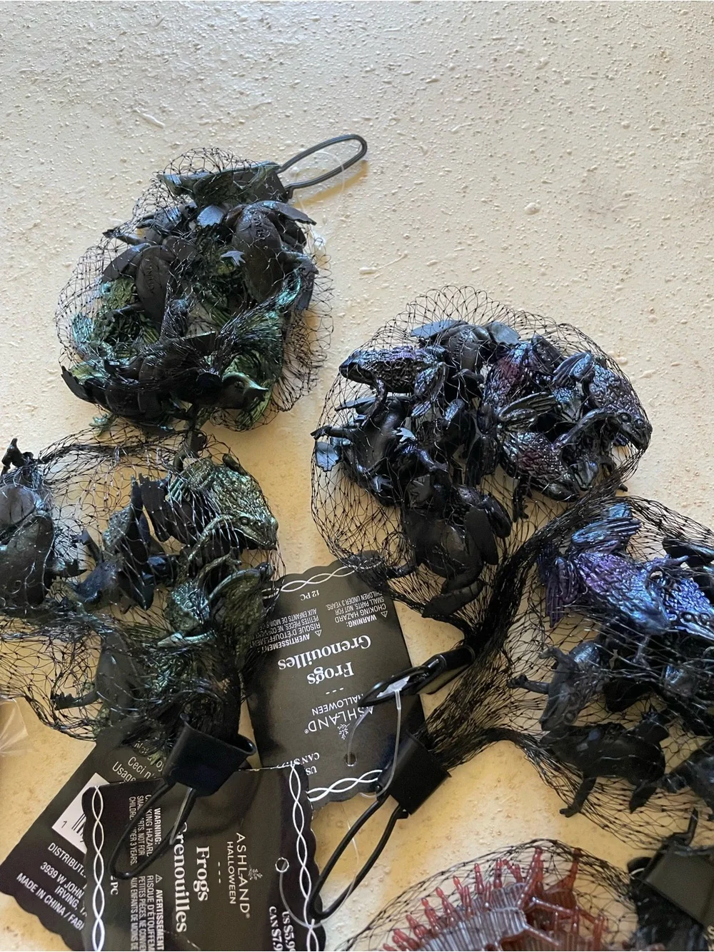 Halloween Craft Creepy Critters - Iridescent Frogs - Maggots - Centipedes  NWT